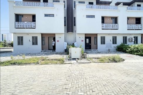 4 Bedroom Terrace with BQ